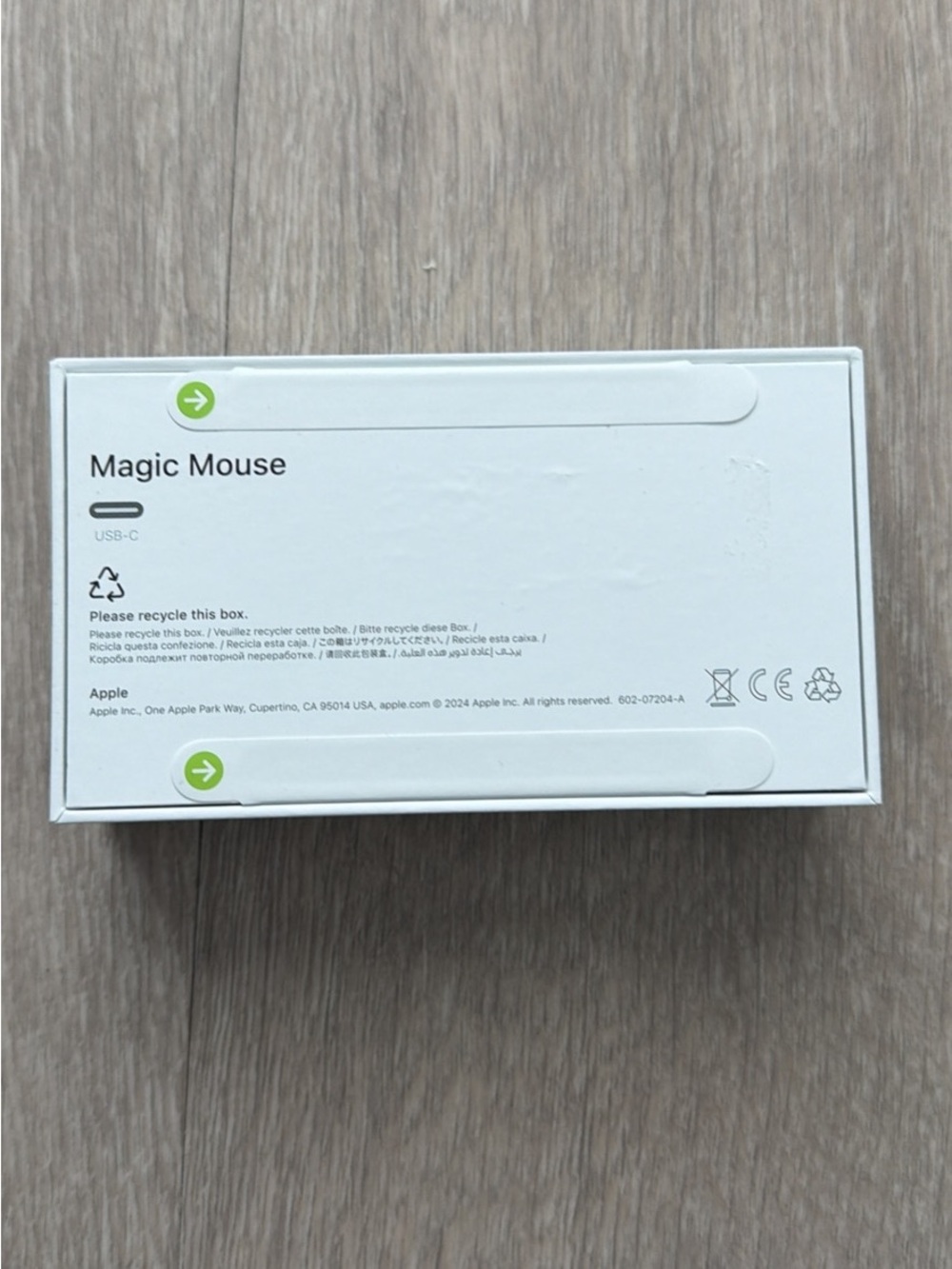 New! Apple Magic Mouse - Picture 2 of 2